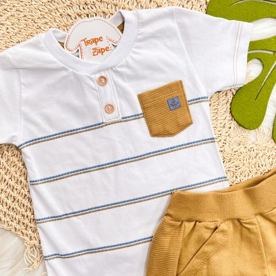 Conj. Camiseta Bolsinho com Âncora e Bermuda - Branco, Azul Jeans e Caramelo
